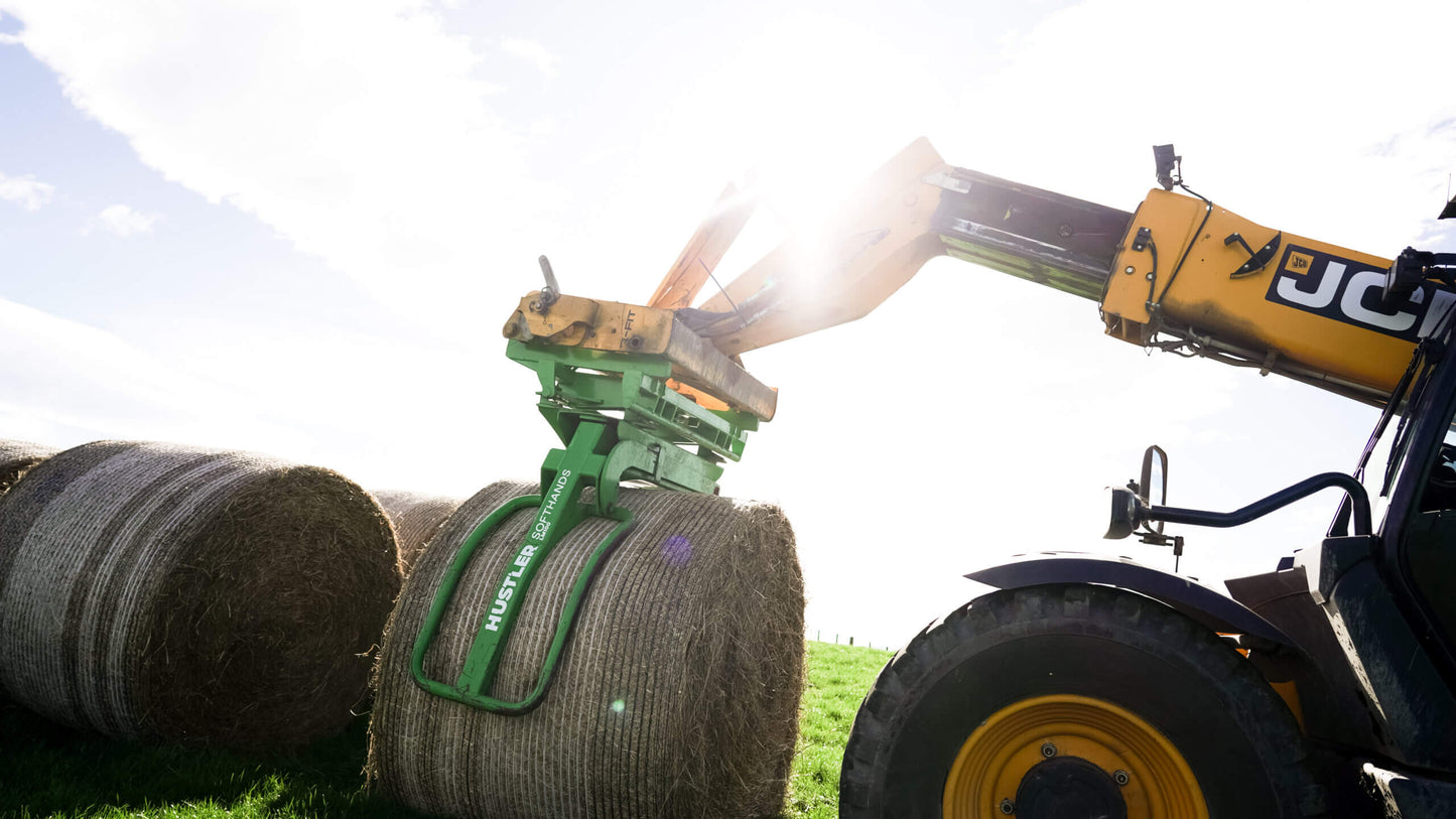Hustler Softhands - LM100 Bale Handler