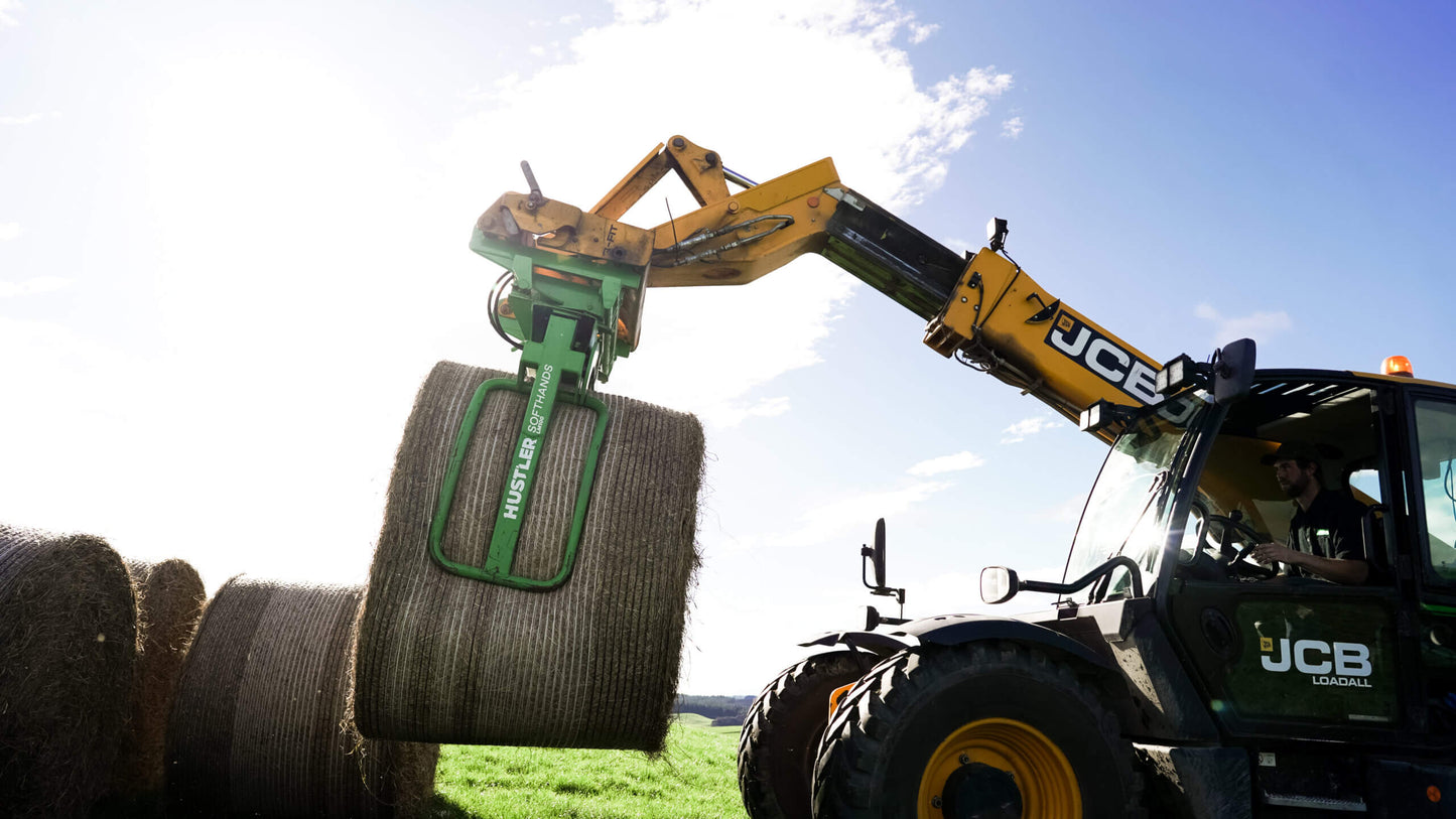 Hustler Softhands - LM100 Bale Handler