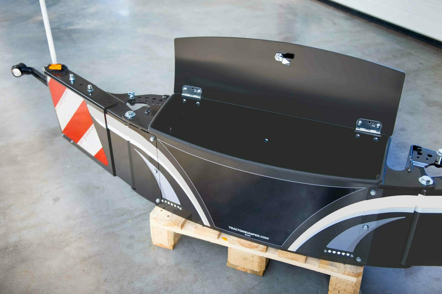 Box 50L