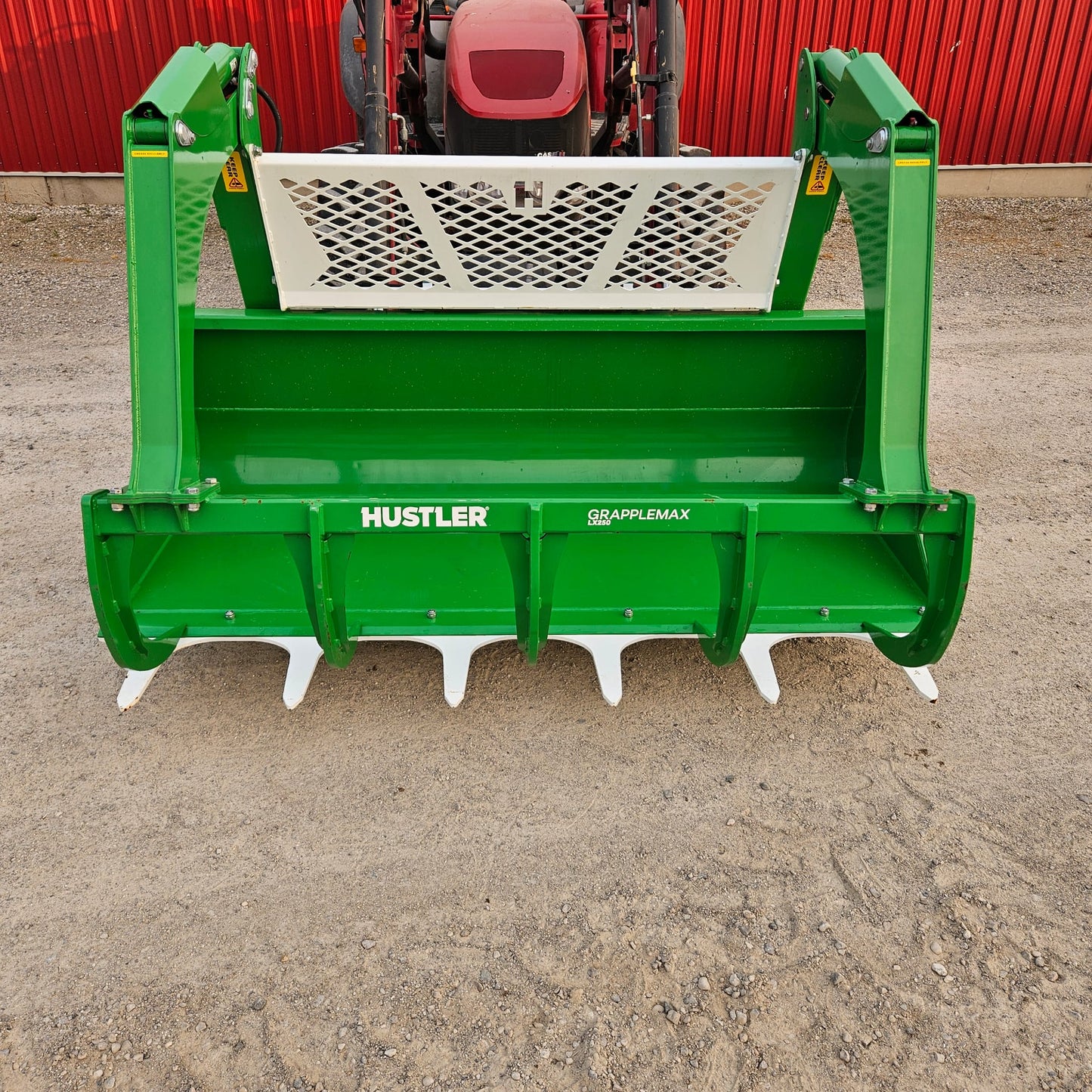 Hustler GrappleMax - LX250