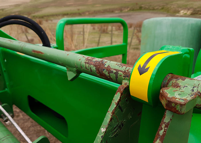 Hustler Softhands - LM100 Bale Handler