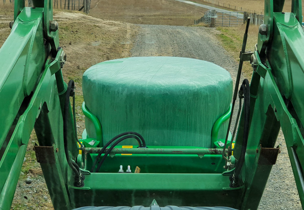 Hustler Softhands - LM100 Bale Handler
