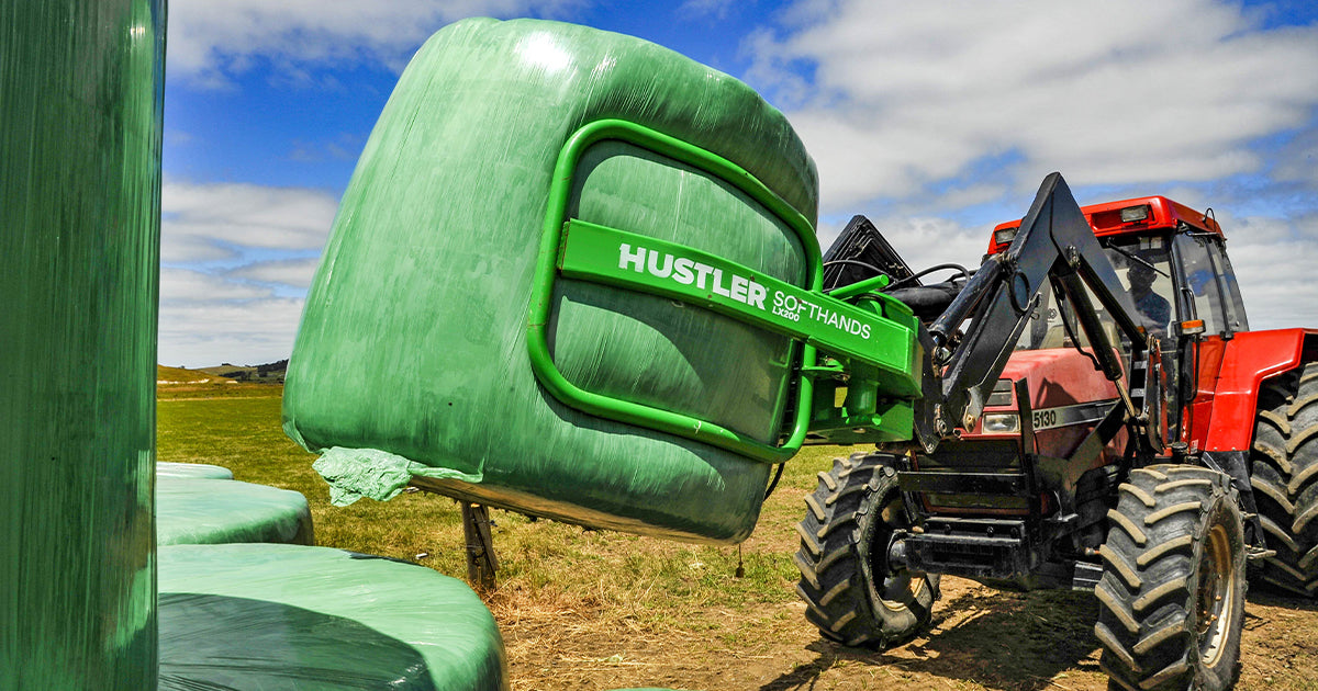 Hustler Softhands - LX200 Bale Handler