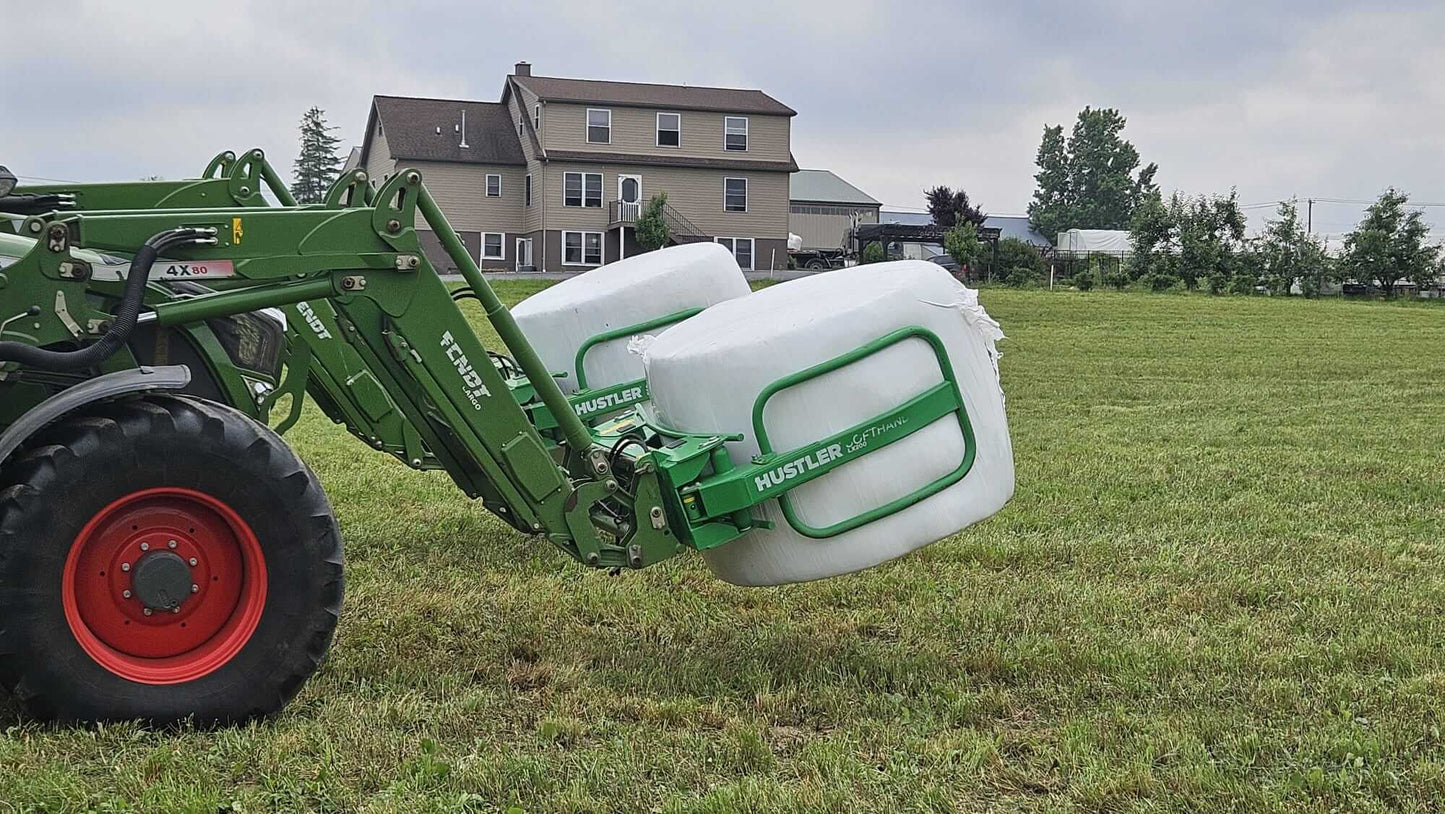Hustler Softhands - LX200 Bale Handler