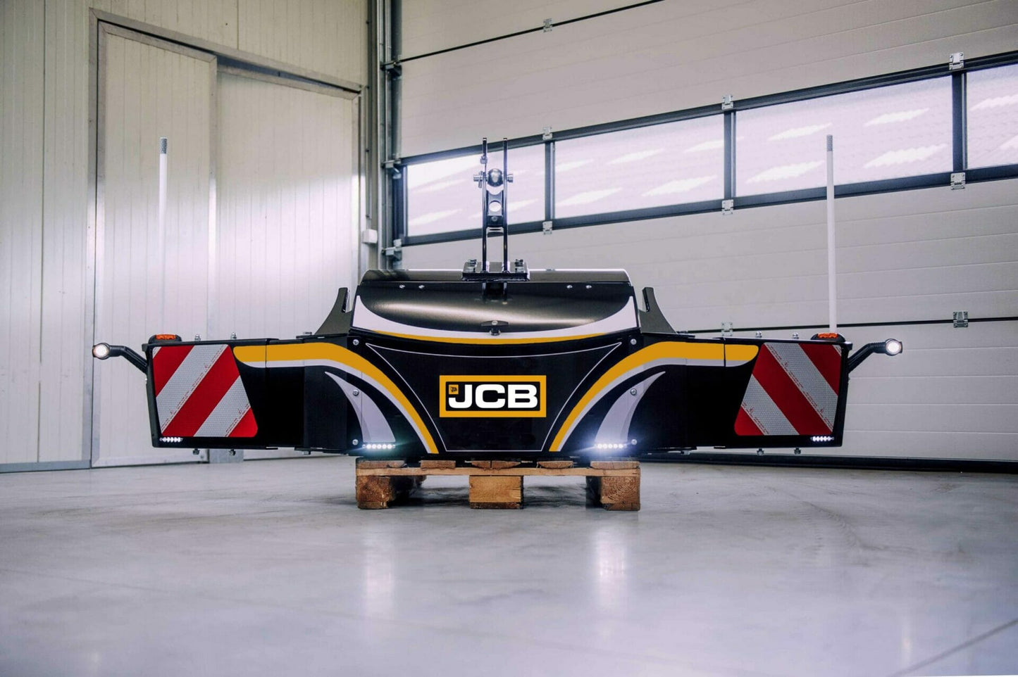 Box 200L